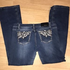 Grace LA Jeans | Size 31 | Skinny Boot, Embroidered and Embellished Jean